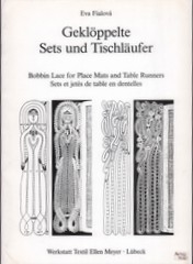 Geklöppelte Sets und Tischläufer